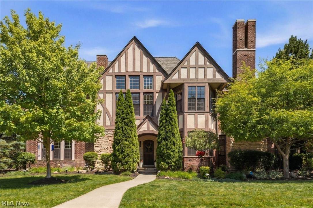 39487 Tudor Drive - Photo 1