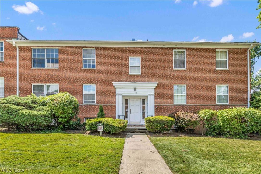 3279 Warrensville Center Road - Photo 1