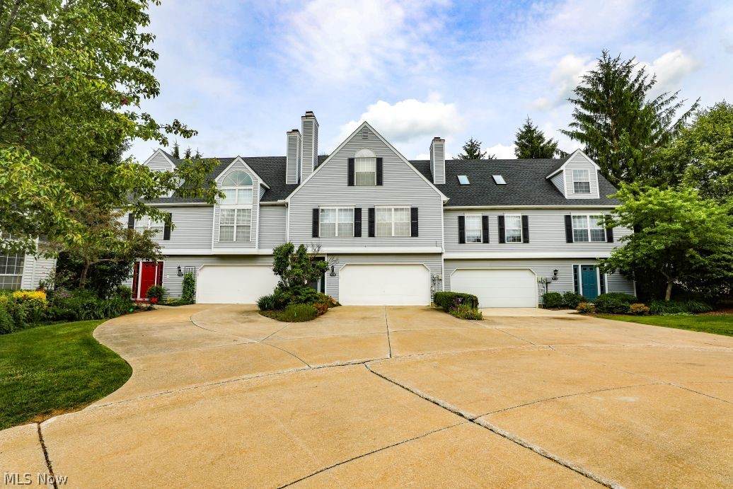 908 Bristol Lane - Photo 1