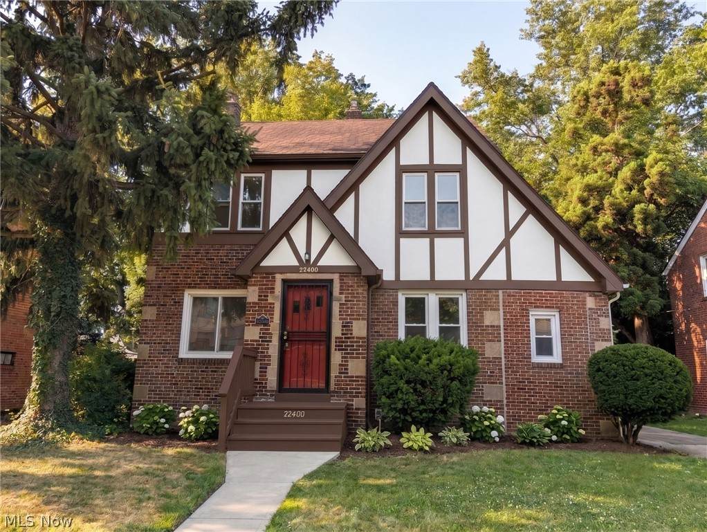 22400 Tracy Avenue - Photo 1