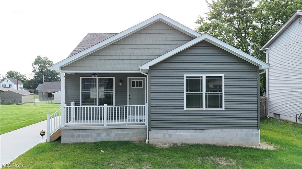 434 8th Street - Photo 1