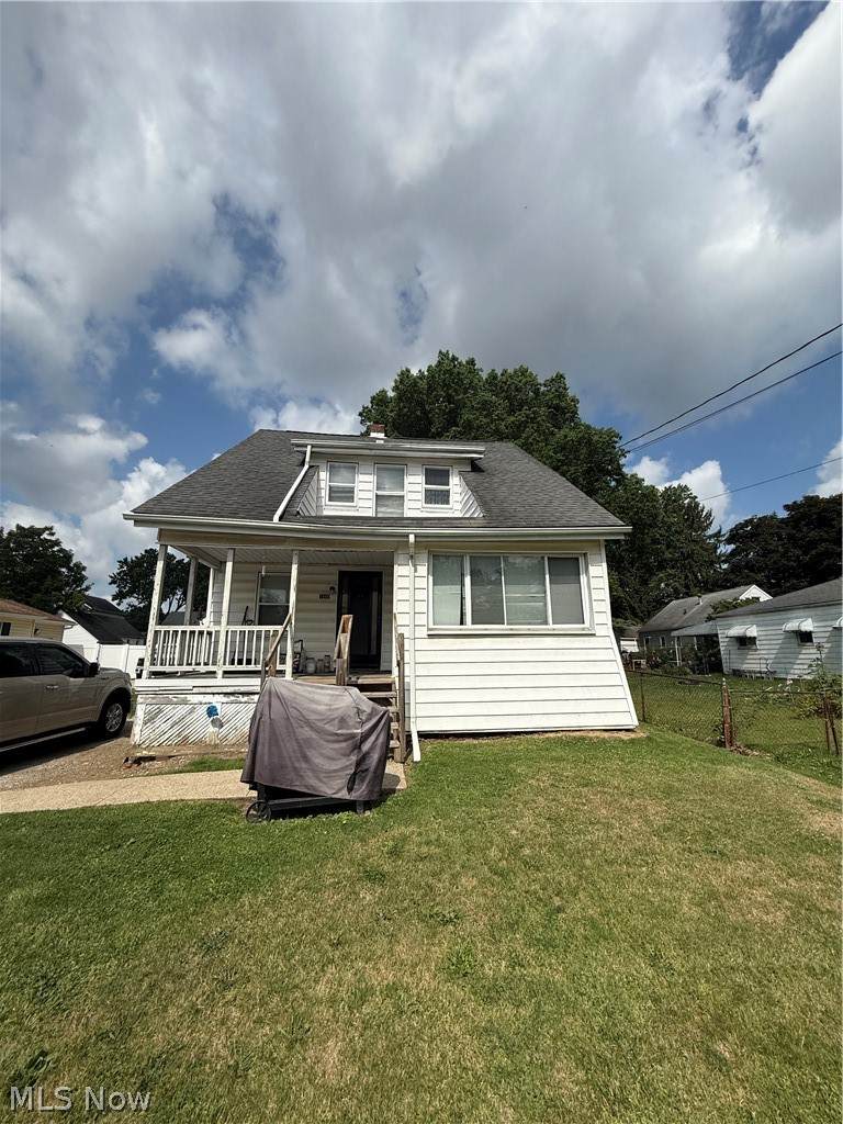 1880 Maurice Street - Photo 1