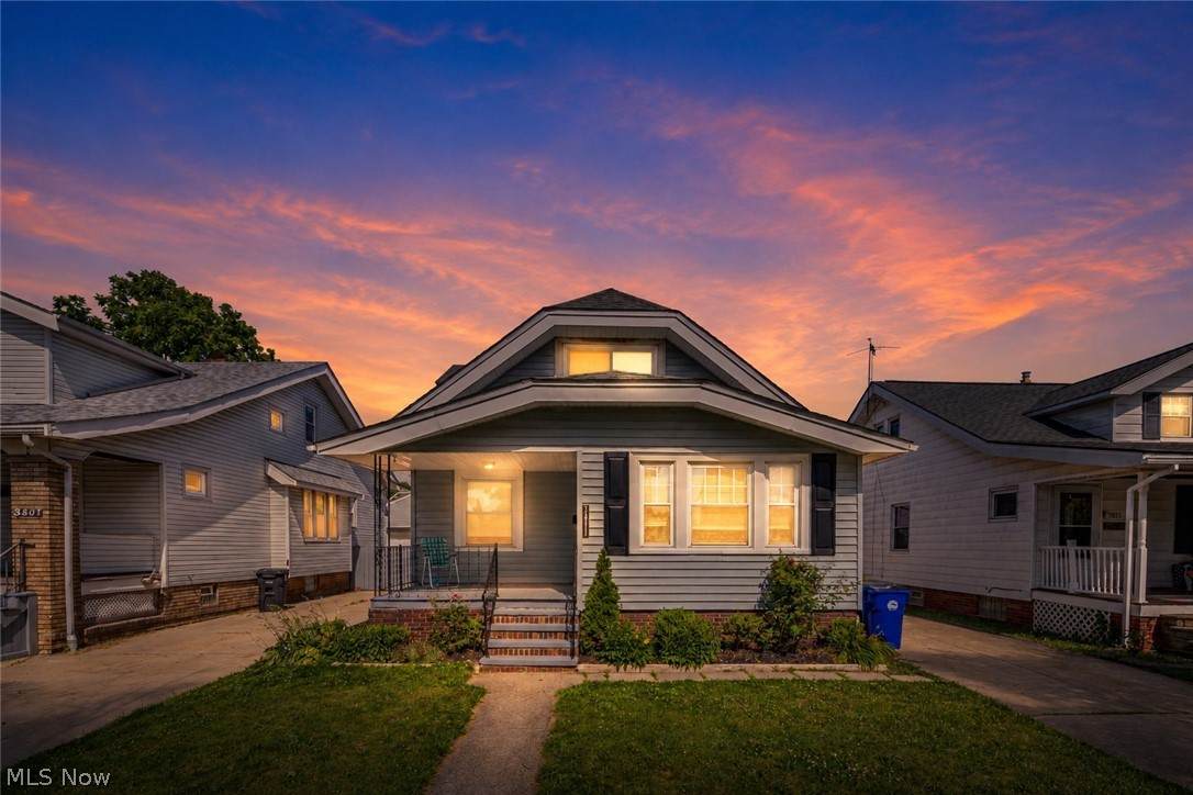 3811 136th Street - Photo 1