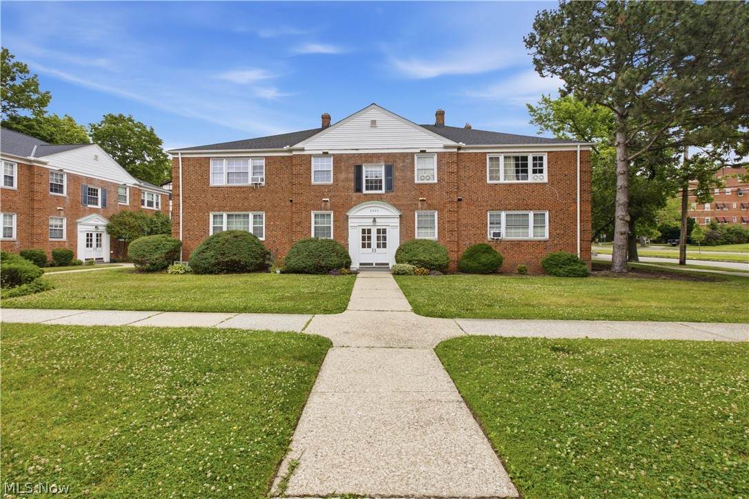 2401 Euclid Heights Boulevard - Photo 1
