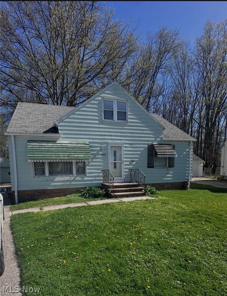 28961 Beechwood Drive - Photo 1