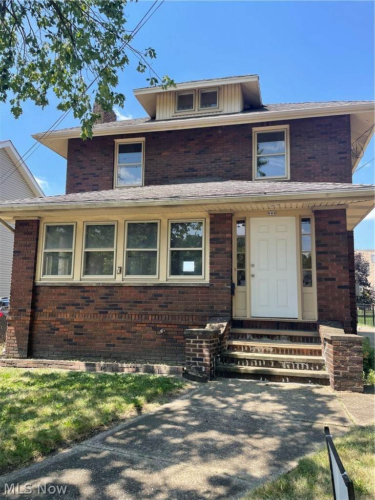 609 1st Street - Photo 1