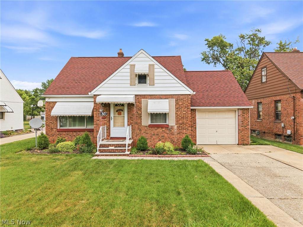 839 260th Street - Photo 1