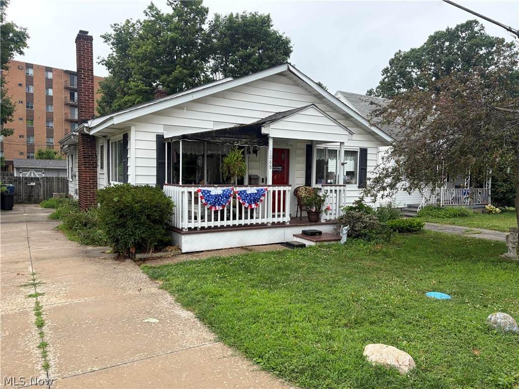 1088 Beachview Road - Photo 1