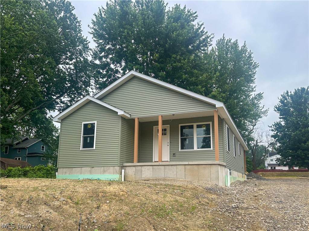 173 Hayward Avenue - Photo 1