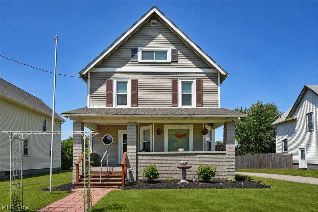 24 Lincoln Avenue - Photo 1