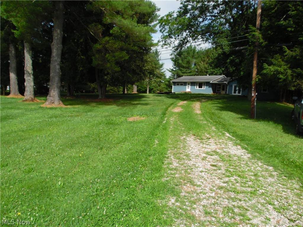 987 Hocking Road - Photo 1