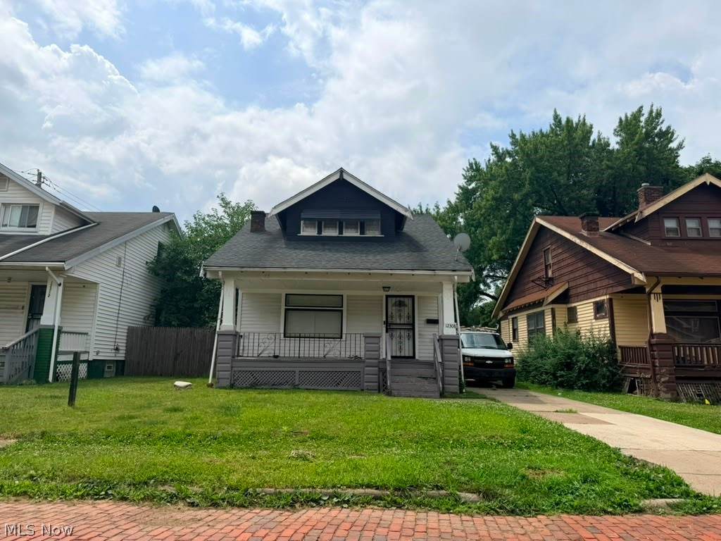 12308 Craven Avenue - Photo 1