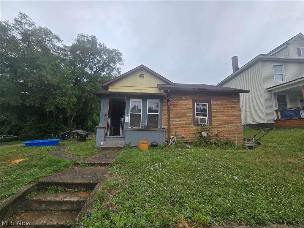 24 Maple Avenue - Photo 1