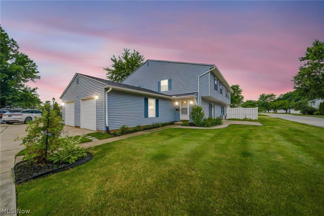 8126 Independence Drive - Photo 1