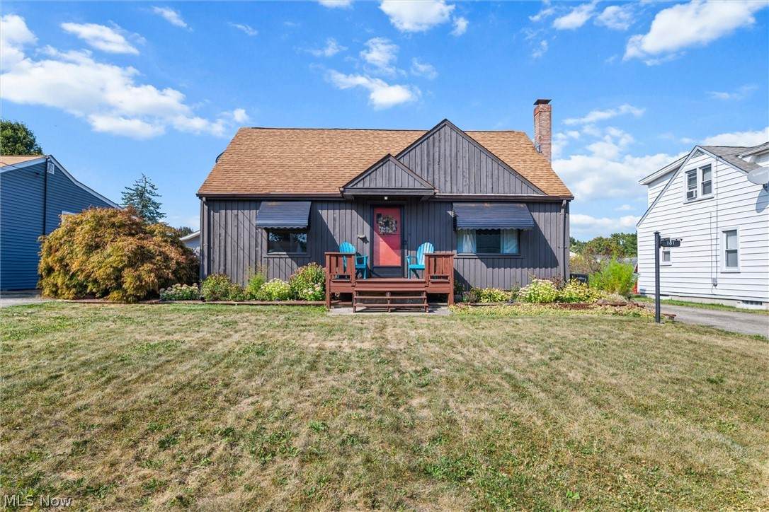 181 Renee Drive - Photo 1