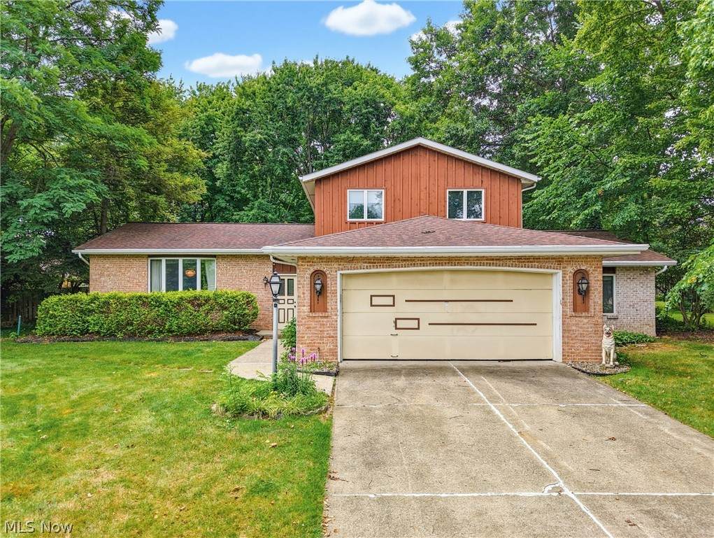9841 Cedarwood Drive - Photo 1