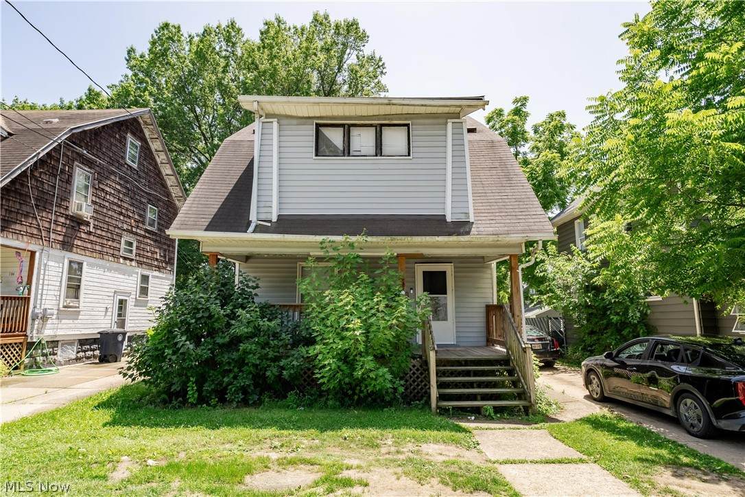 190 Archwood Avenue - Photo 1