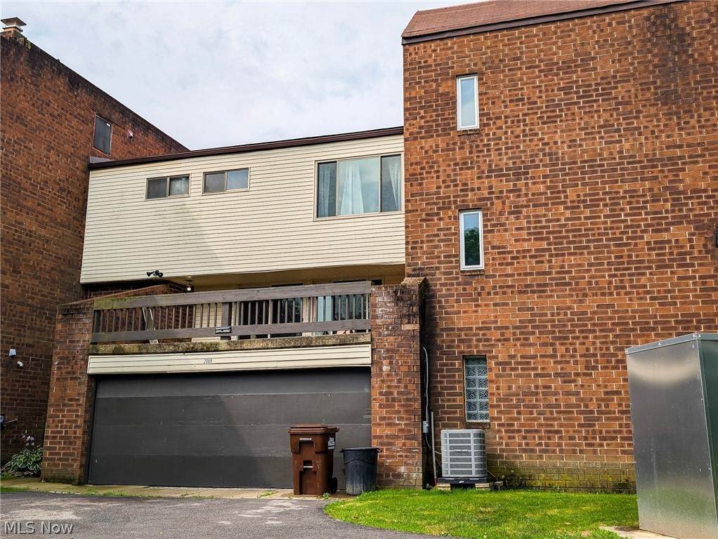 2069 Penguin Avenue - Photo 1