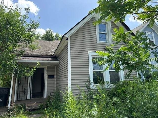 3339 46th Street - Photo 1