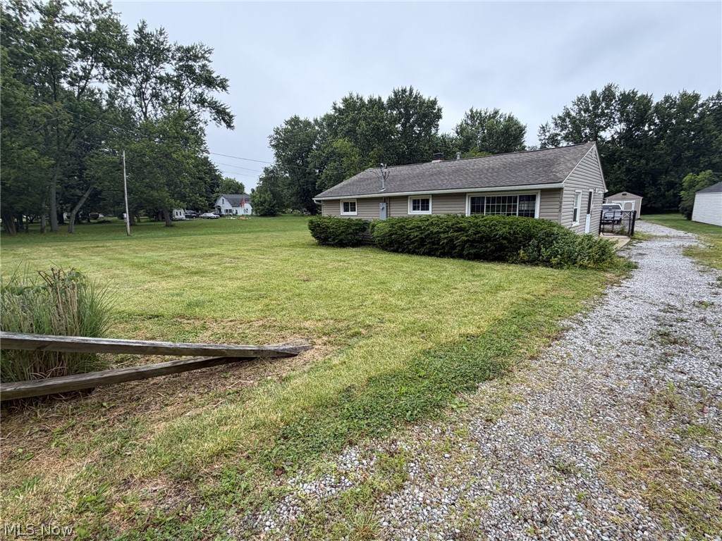 1988 Greensburg Road - Photo 1