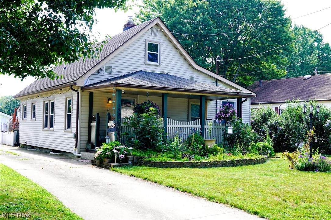 193 Fremont Avenue - Photo 1