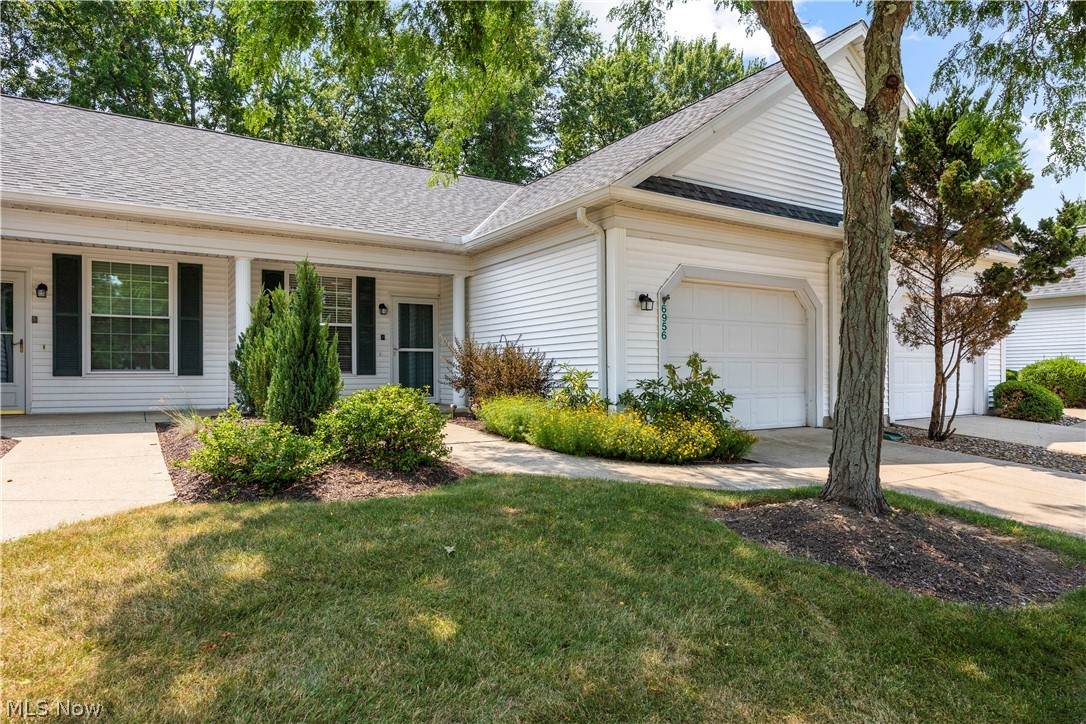 6956 Cottage Circle - Photo 1