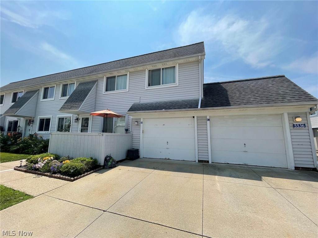 5536 Bretton Court - Photo 1