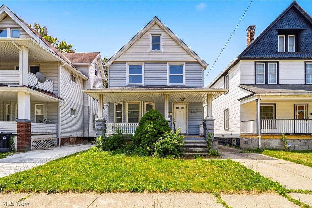 9512 Easton Avenue - Photo 1