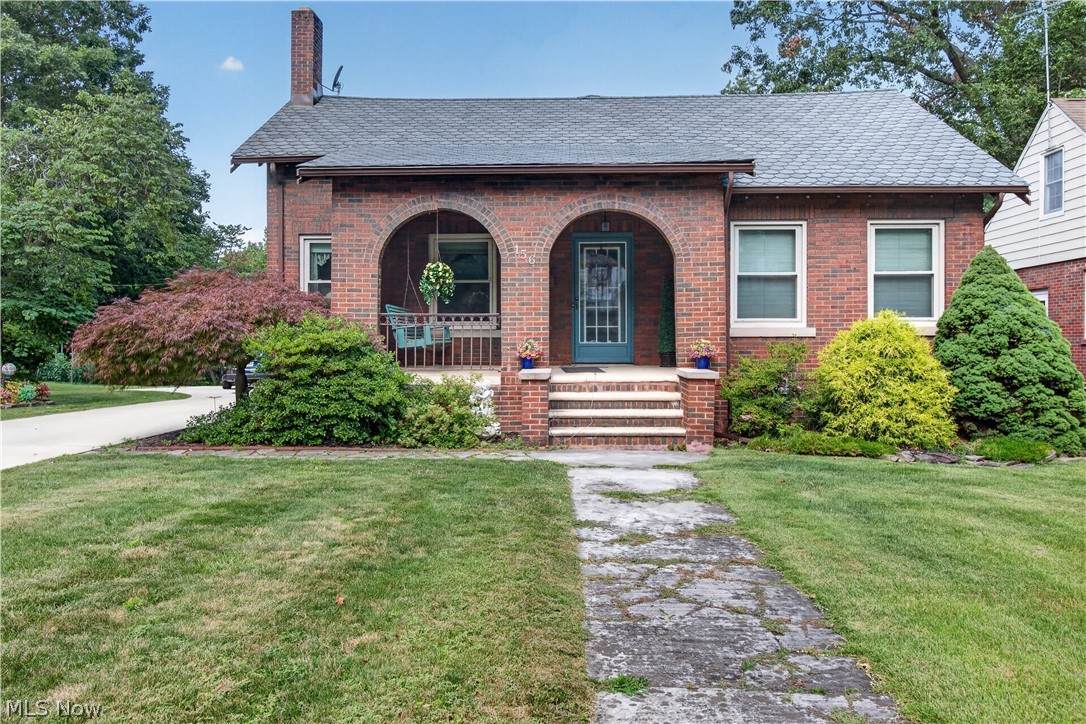 156 Woodhill Drive - Photo 1