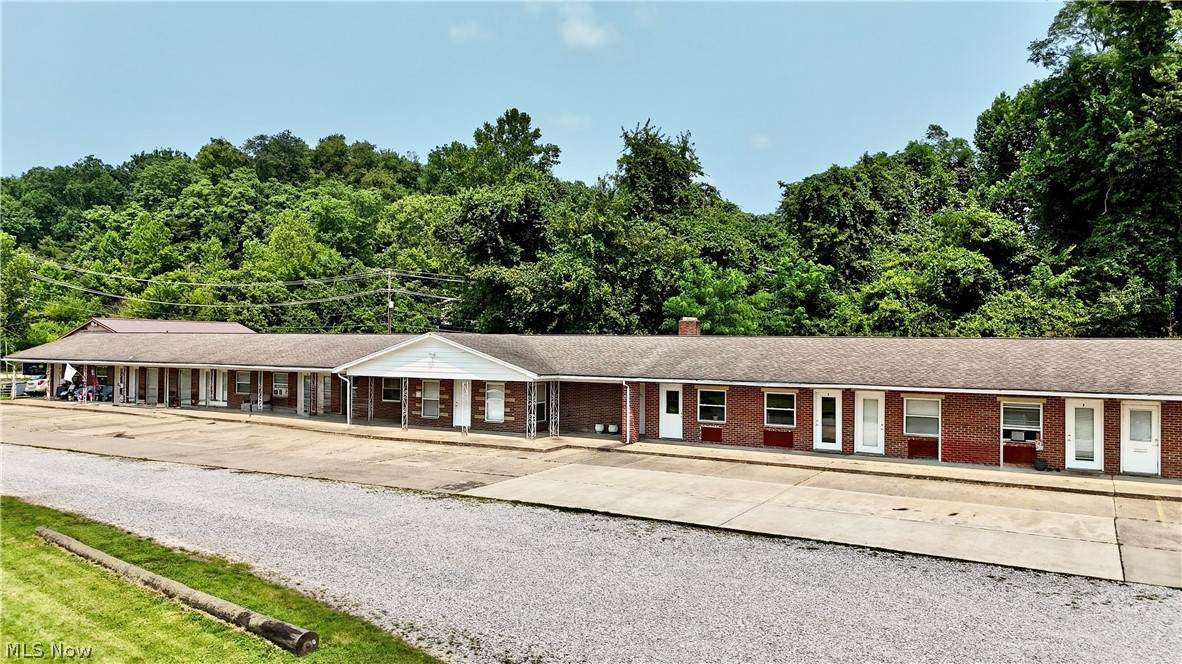 1094 Clement Avenue - Photo 1