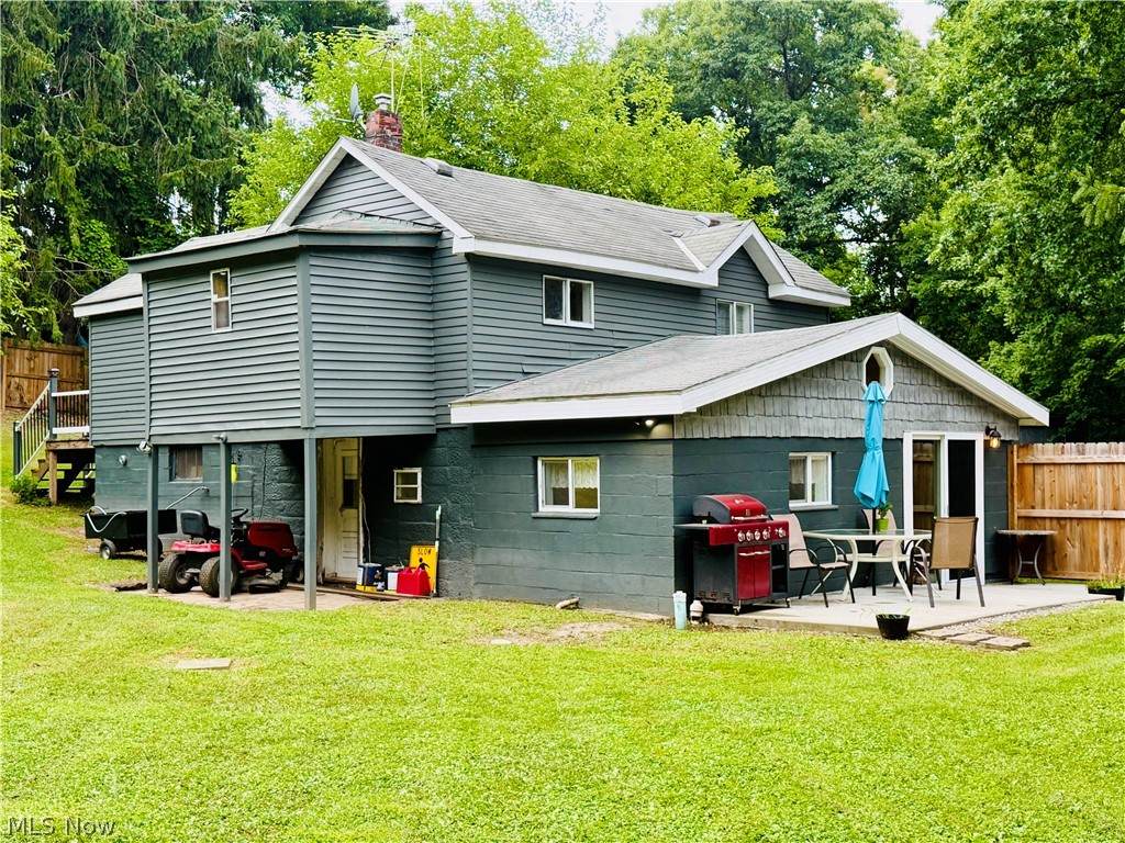 137 Penfield Road - Photo 1