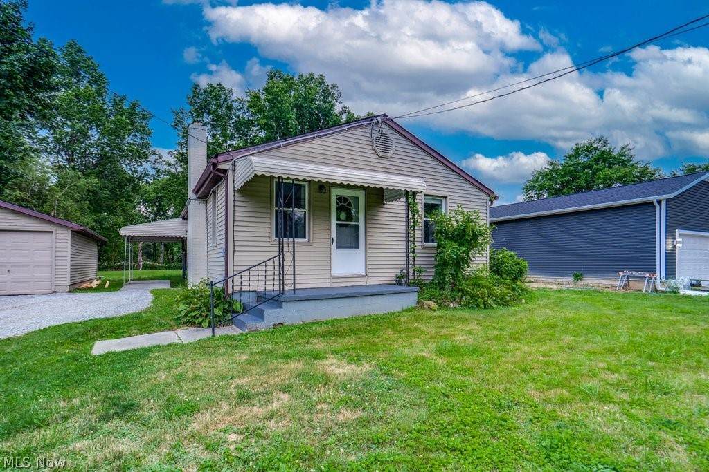 2862 Denaple Avenue - Photo 1