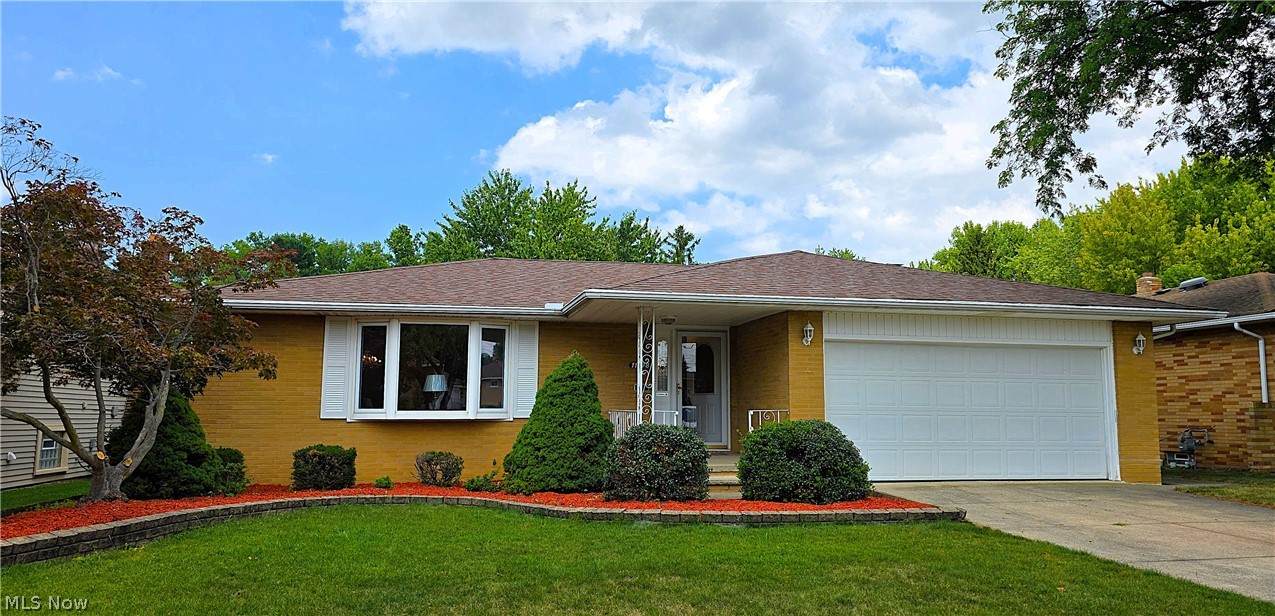11198 Gordon Drive - Photo 1