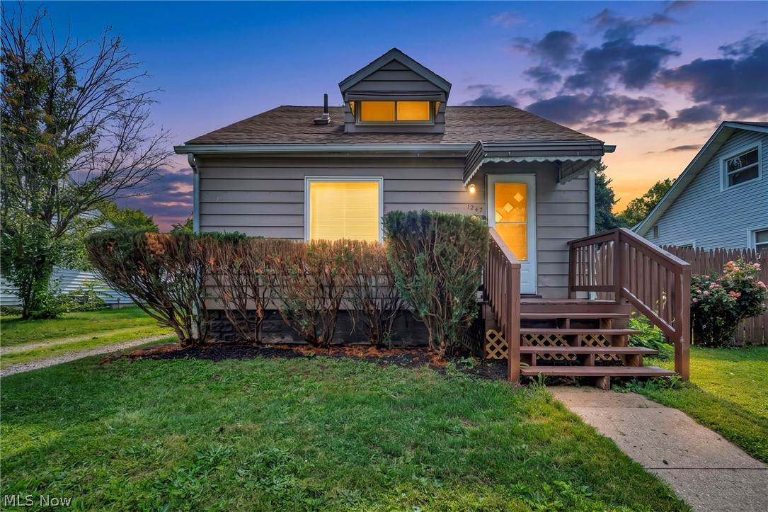 1247 Dietz Avenue - Photo 1