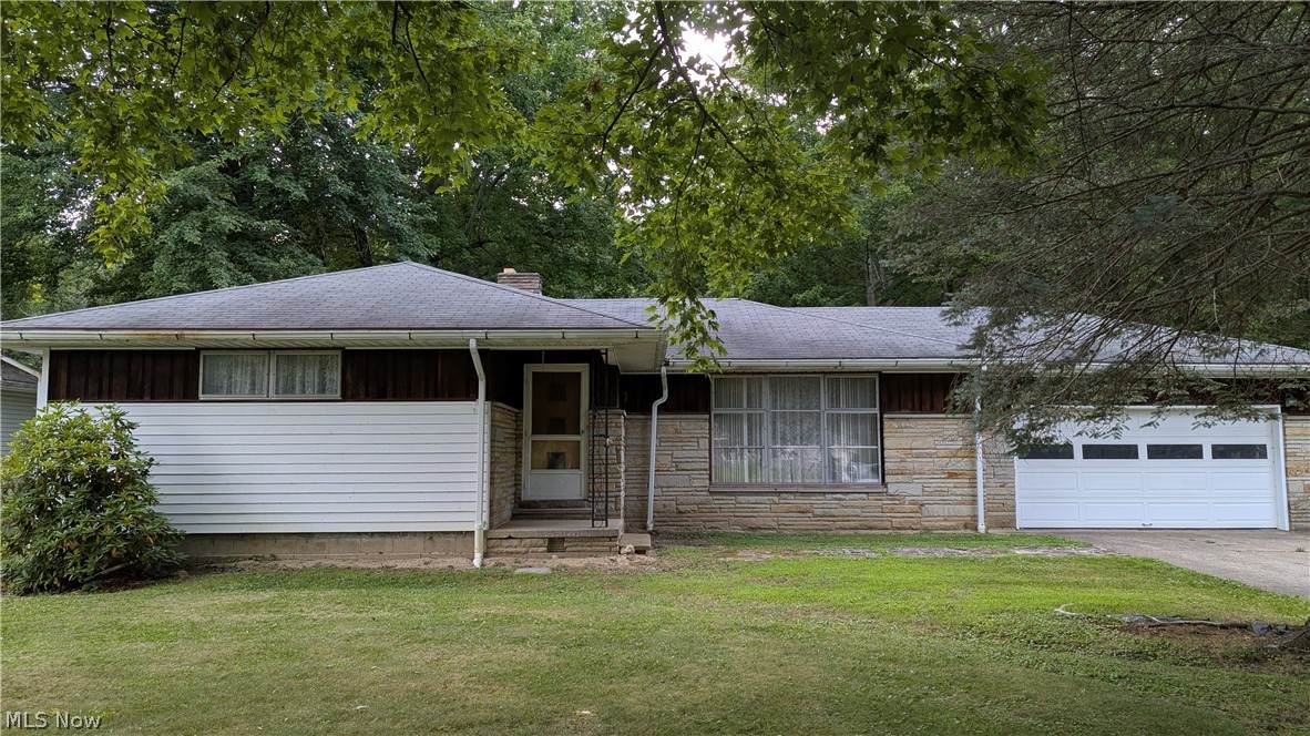 2921 Center Road - Photo 1