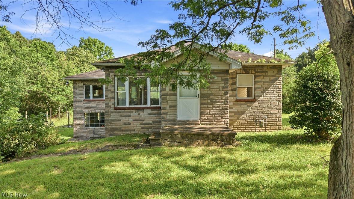 6585 Chestnut Ridge Road - Photo 1