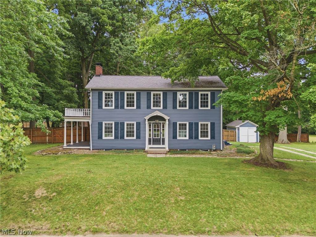 325 Vincent Street - Photo 1