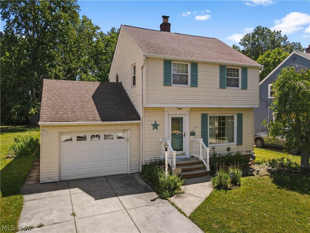 7051 Parma Park Boulevard - Photo 1