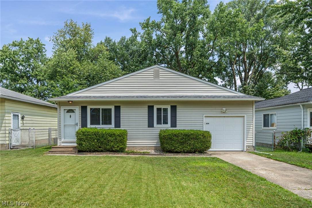 654 Wesley Drive - Photo 1