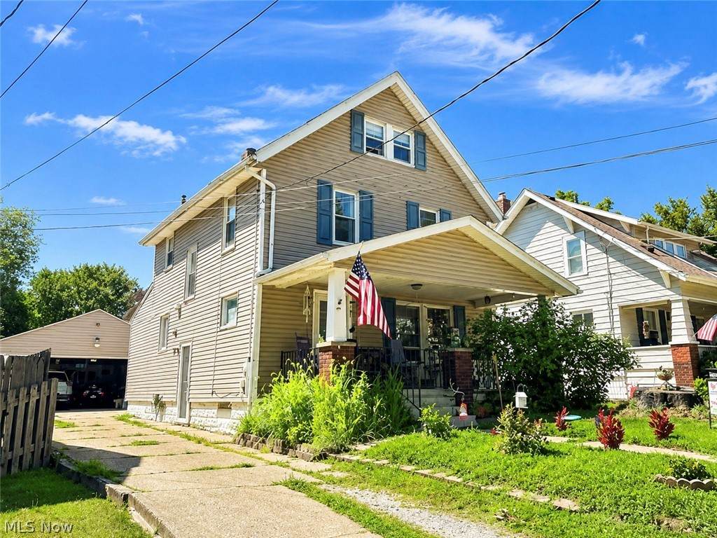 1150 Dayton Street - Photo 1