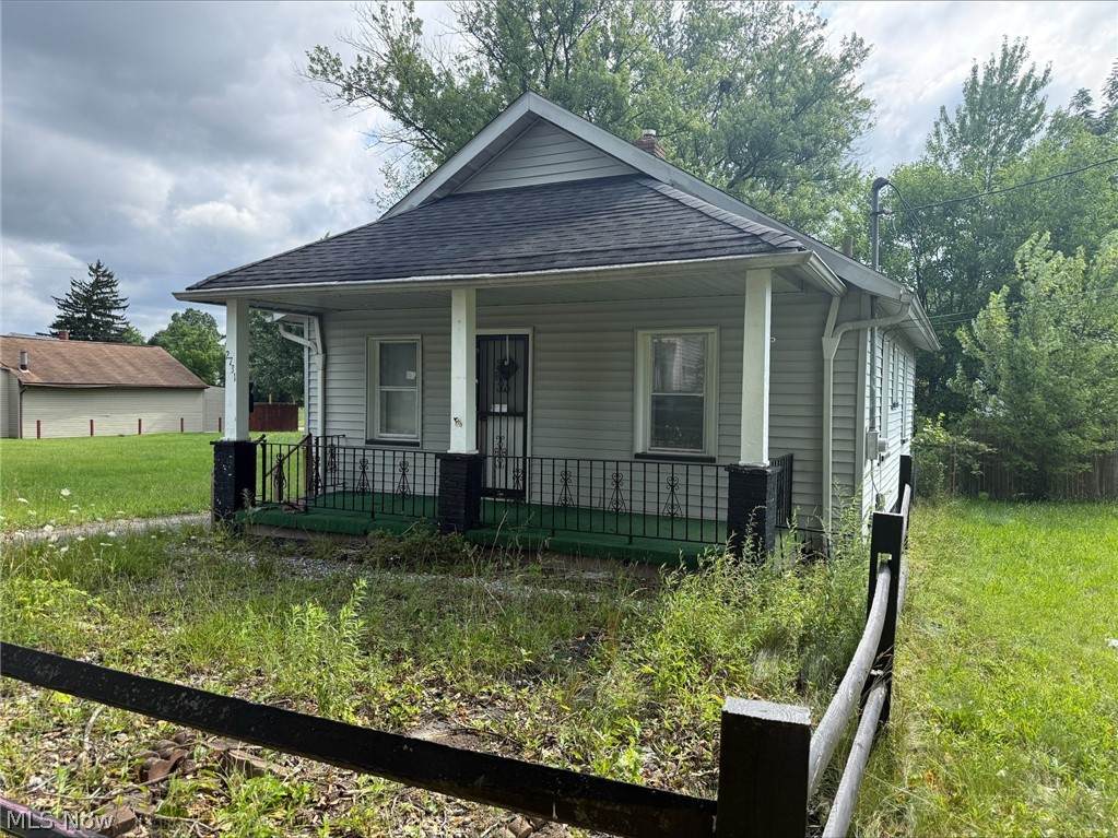 2731 Jean Street - Photo 1