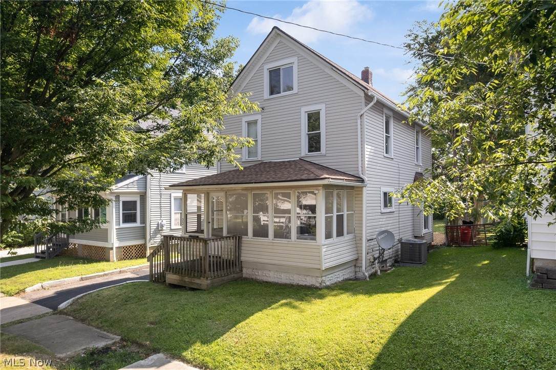 2247 18th Street - Photo 1