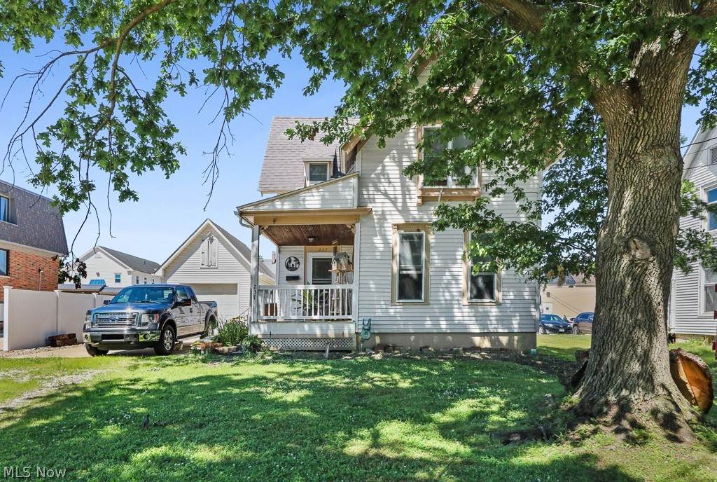 237 Broadway - Photo 1