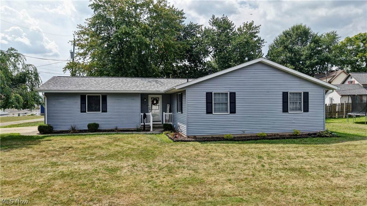 328 10th Street - Photo 1