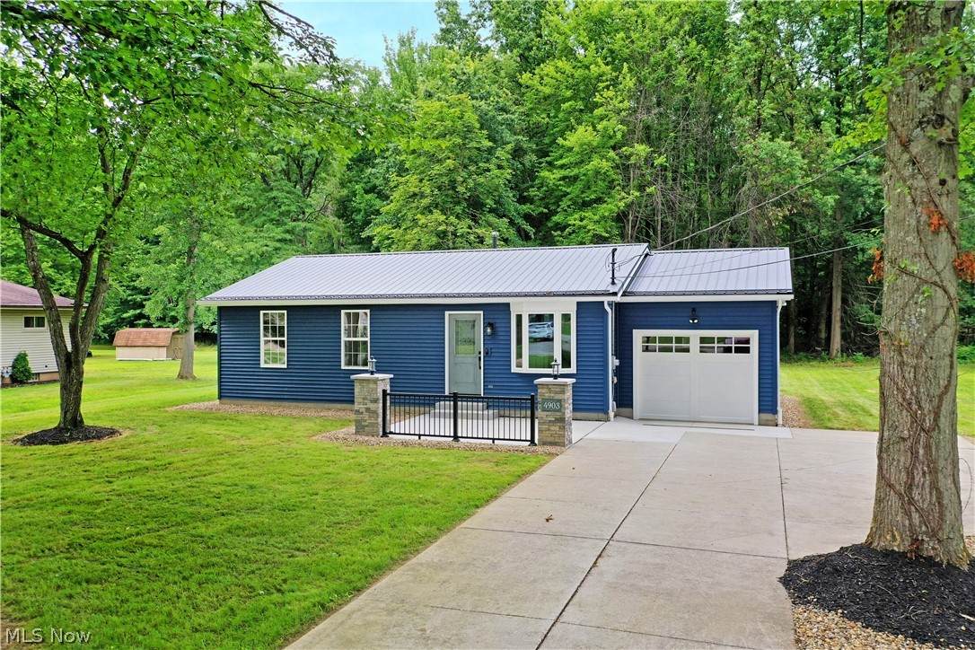 4903 Maple Street - Photo 1