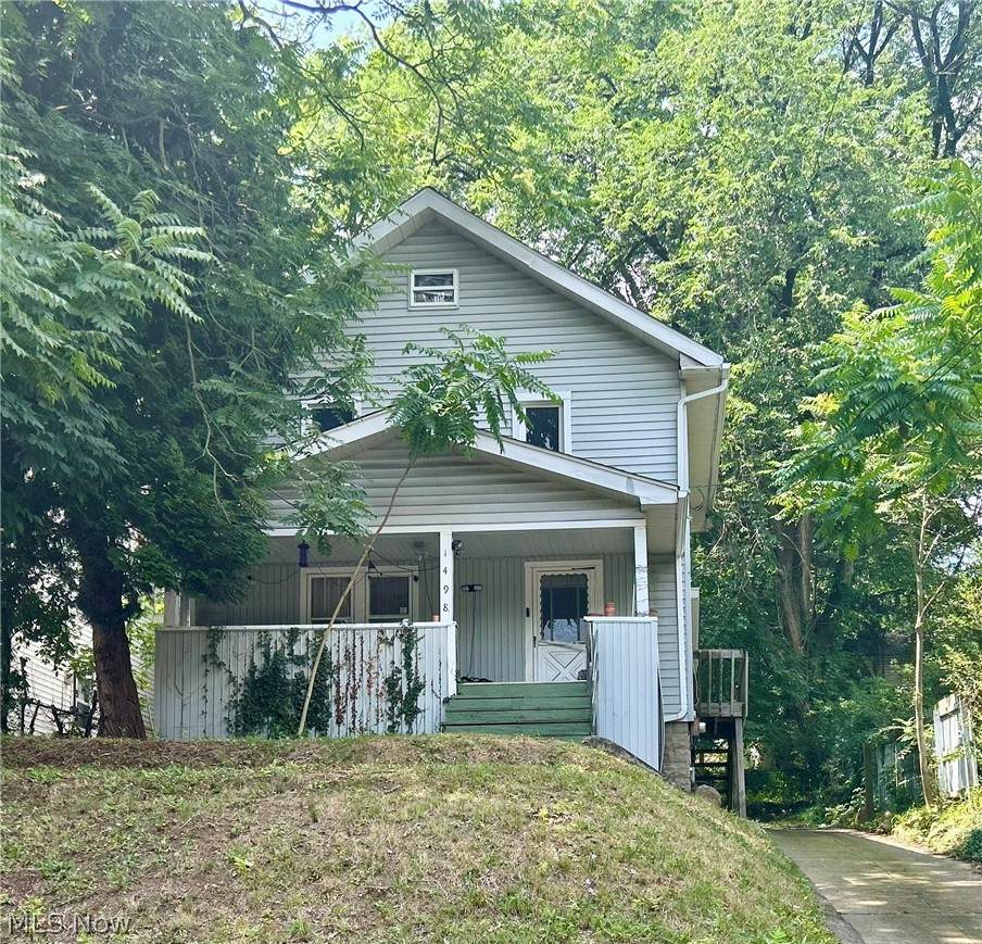 1498 Overlook Drive - Photo 1
