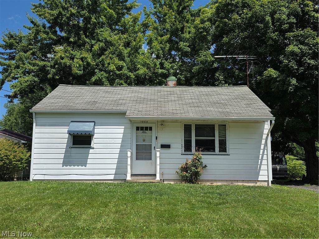1068 Liberty Street - Photo 1