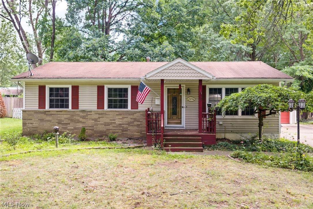 2214 Conwill Road - Photo 1