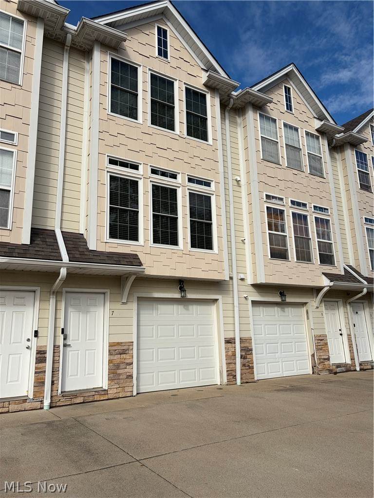 30056 Euclid Avenue - Photo 1