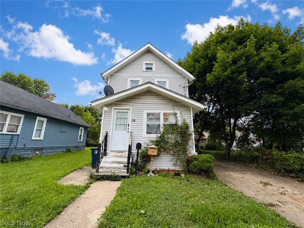 1180 Wilbur Avenue - Photo 1
